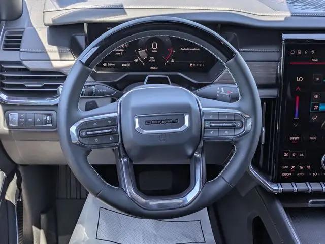 2026 GMC Acadia Denali AWD