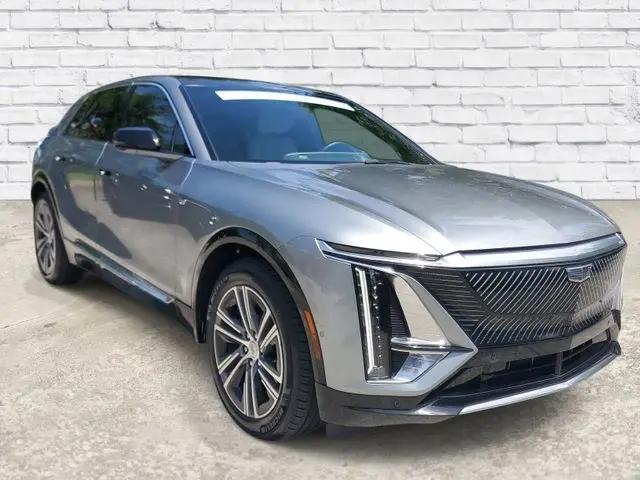 2024 Cadillac iQ Luxury w/1SC