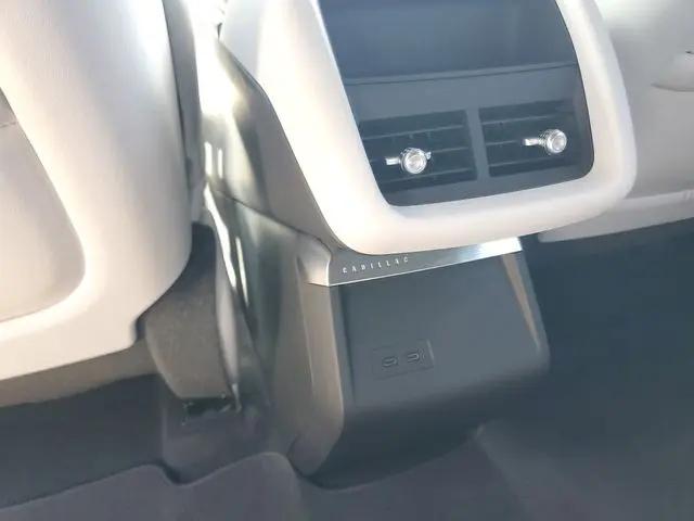 2024 Cadillac iQ Luxury w/1SC