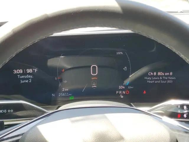 2024 Cadillac iQ Luxury w/1SC