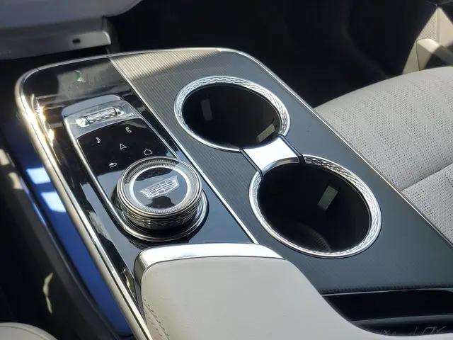 2024 Cadillac iQ Luxury w/1SC