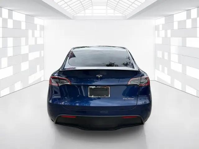 2024 Tesla Model Y Performance Dual Motor All-Wheel Drive