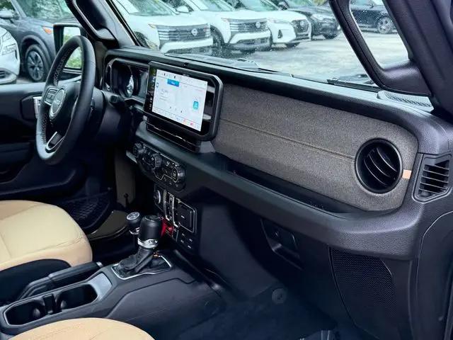2025 Jeep Wrangler 4xe Willys '41 4xe