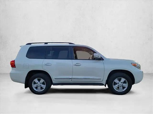 2015 Toyota Land Cruiser V8