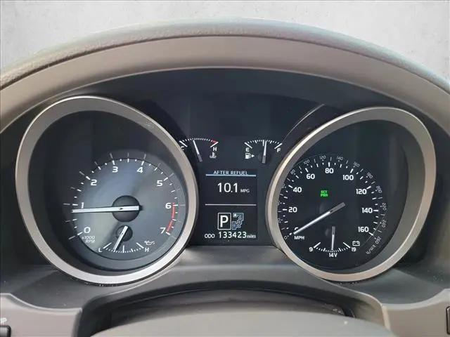 2015 Toyota Land Cruiser V8