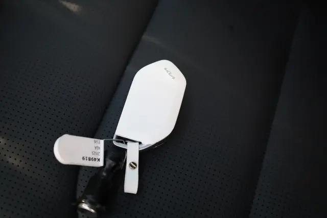 2025 Kia EV6 Wind RWD