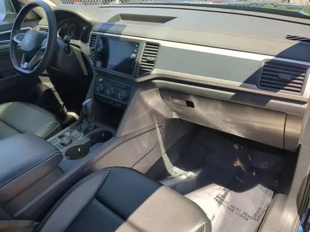 2021 Volkswagen Atlas 3.6L V6 SE w/Technology R-Line