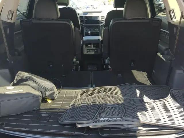 2021 Volkswagen Atlas 3.6L V6 SE w/Technology R-Line