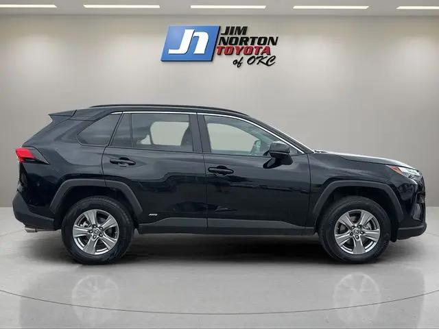 2023 Toyota RAV4 Hybrid LE