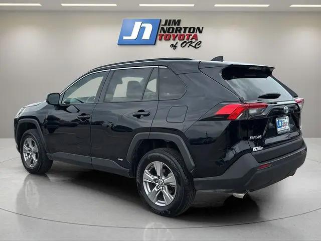 2023 Toyota RAV4 Hybrid LE