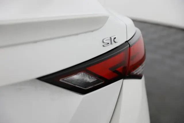 2022 Nissan Sentra SR Xtronic CVT