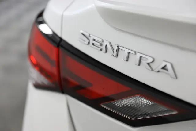 2022 Nissan Sentra SR Xtronic CVT