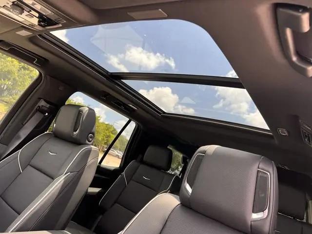2026 Cadillac Escalade Platinum Sport