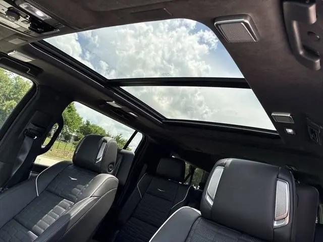 2026 Cadillac Escalade ESV Platinum Sport