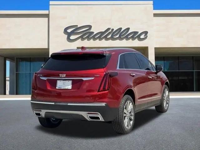 2026 Cadillac XT5 Premium Luxury FWD