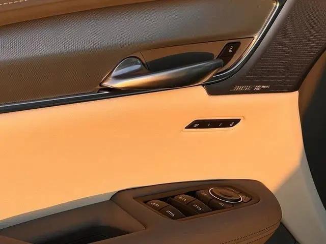 2026 Cadillac XT5 Premium Luxury FWD