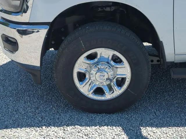 2026 Ram 2500 Tradesman Crew Cab 4x4 8 Box