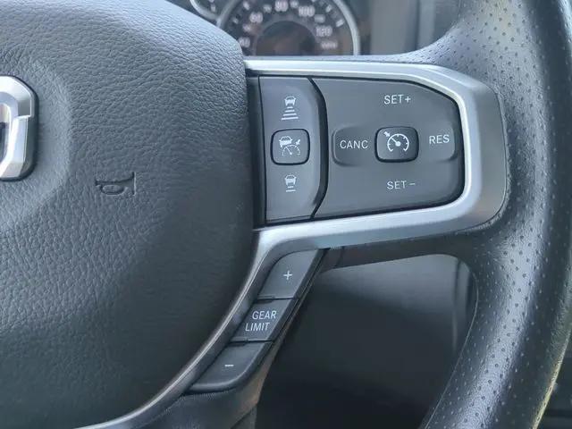 2026 Ram 2500 Tradesman Crew Cab 4x4 8 Box