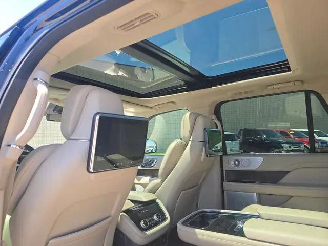 2019 Lincoln Navigator L Reserve