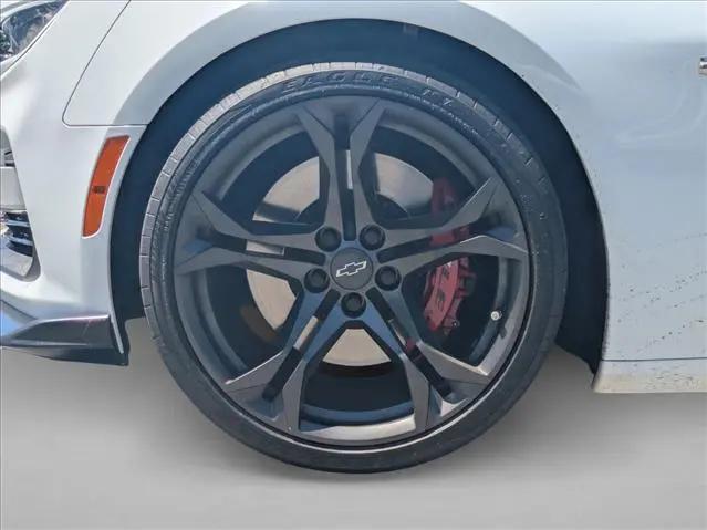 2023 Chevrolet Camaro RWD Coupe 2SS