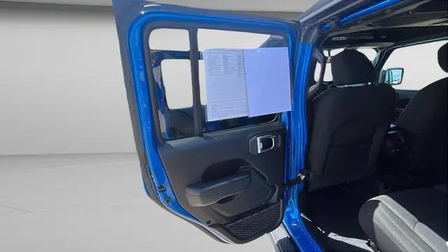 2022 Jeep Wrangler Unlimited Willys 4x4