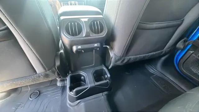 2022 Jeep Wrangler Unlimited Willys 4x4