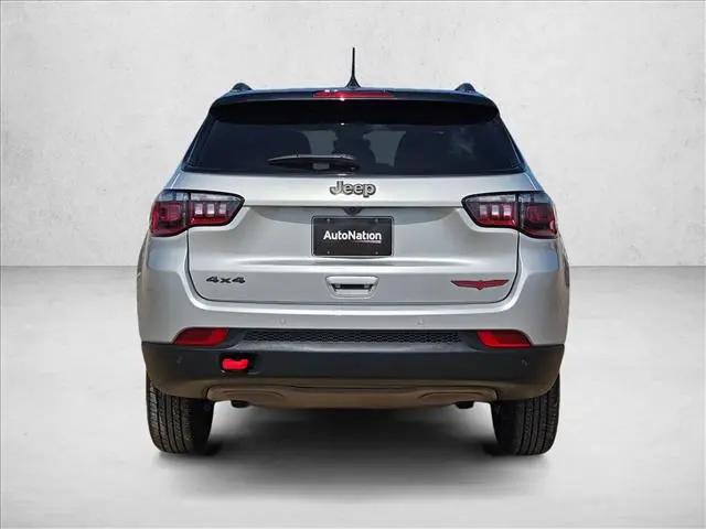 2025 Jeep Compass Trailhawk 4x4