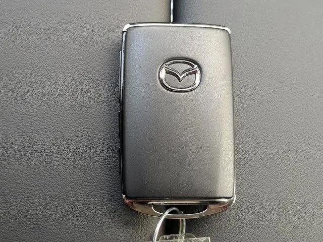 2024 Mazda X-90 3.3 Turbo Preferred