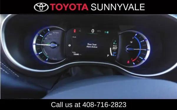 2024 Chrysler Pacifica Hybrid Select