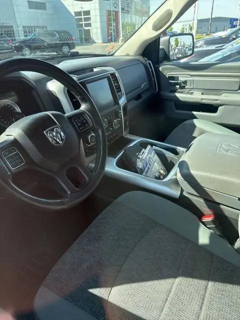 2017 Ram 1500 Big Horn Crew Cab 4x4 5'7" Box
