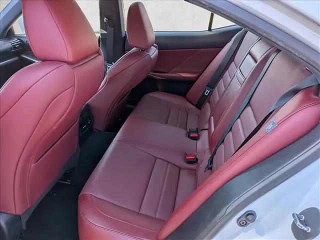 2018 Lexus IS 300 IS 300