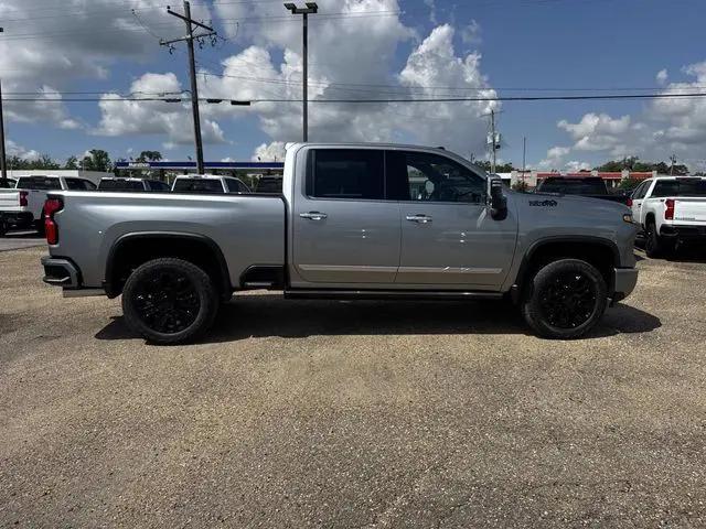 2026 Chevrolet Silverado 2500HD Crew Cab, Standard Bed, High Country, 4WD