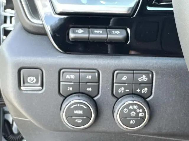 2026 Chevrolet Silverado 3500HD Crew Cab, Long Bed, High Country Dual Rear Wheel, RWD