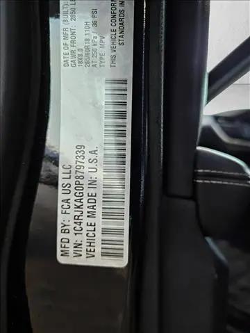 2023 Jeep Grand Cherokee L Laredo 4x4