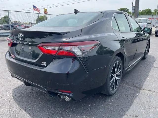 2021 Toyota Camry SE AWD