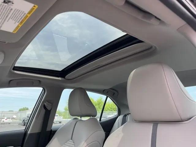 2021 Toyota Camry SE AWD