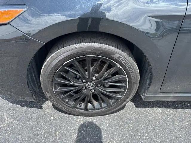 2020 Toyota Camry SE Nightshade Edition