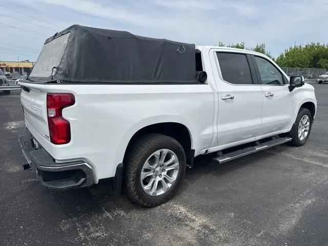 2022 Chevrolet Silverado 1500 4WD Crew Cab Short Bed LTZ