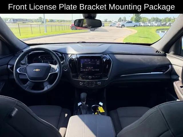 2023 Chevrolet Traverse AWD LT Cloth