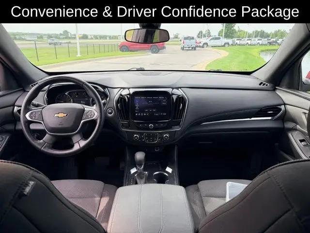 2023 Chevrolet Traverse FWD LT Cloth