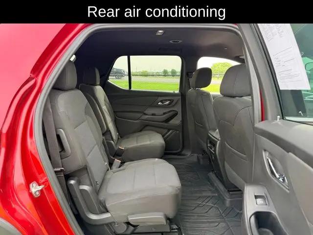 2023 Chevrolet Traverse FWD LT Cloth