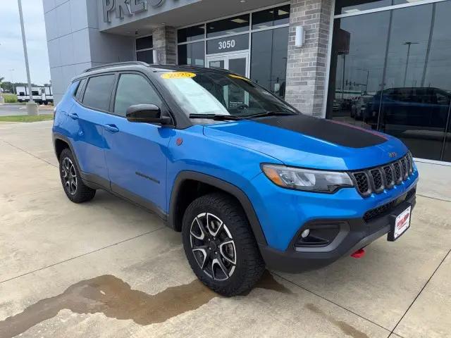 2025 Jeep Compass Trailhawk 4x4