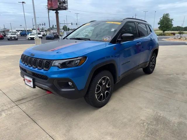 2025 Jeep Compass Trailhawk 4x4