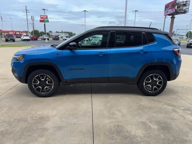 2025 Jeep Compass Trailhawk 4x4