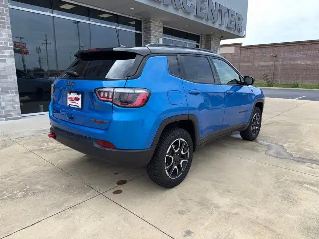 2025 Jeep Compass Trailhawk 4x4