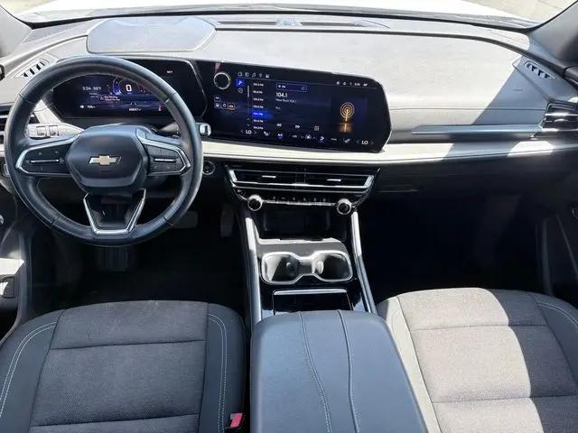 2024 Chevrolet Traverse FWD LT
