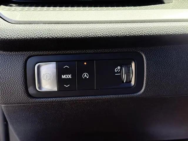 2024 Chevrolet Traverse FWD LT