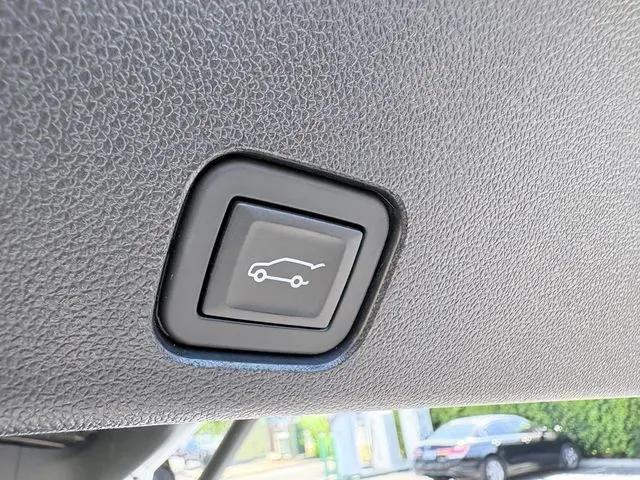 2024 Chevrolet Traverse FWD LT