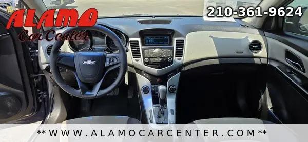 2013 Chevrolet Cruze LS Auto