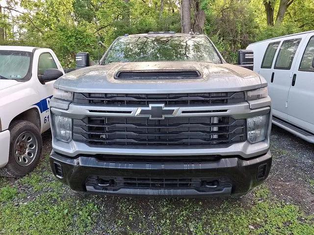 2025 Chevrolet Silverado 2500HD 4WD Crew Cab Standard Bed Custom